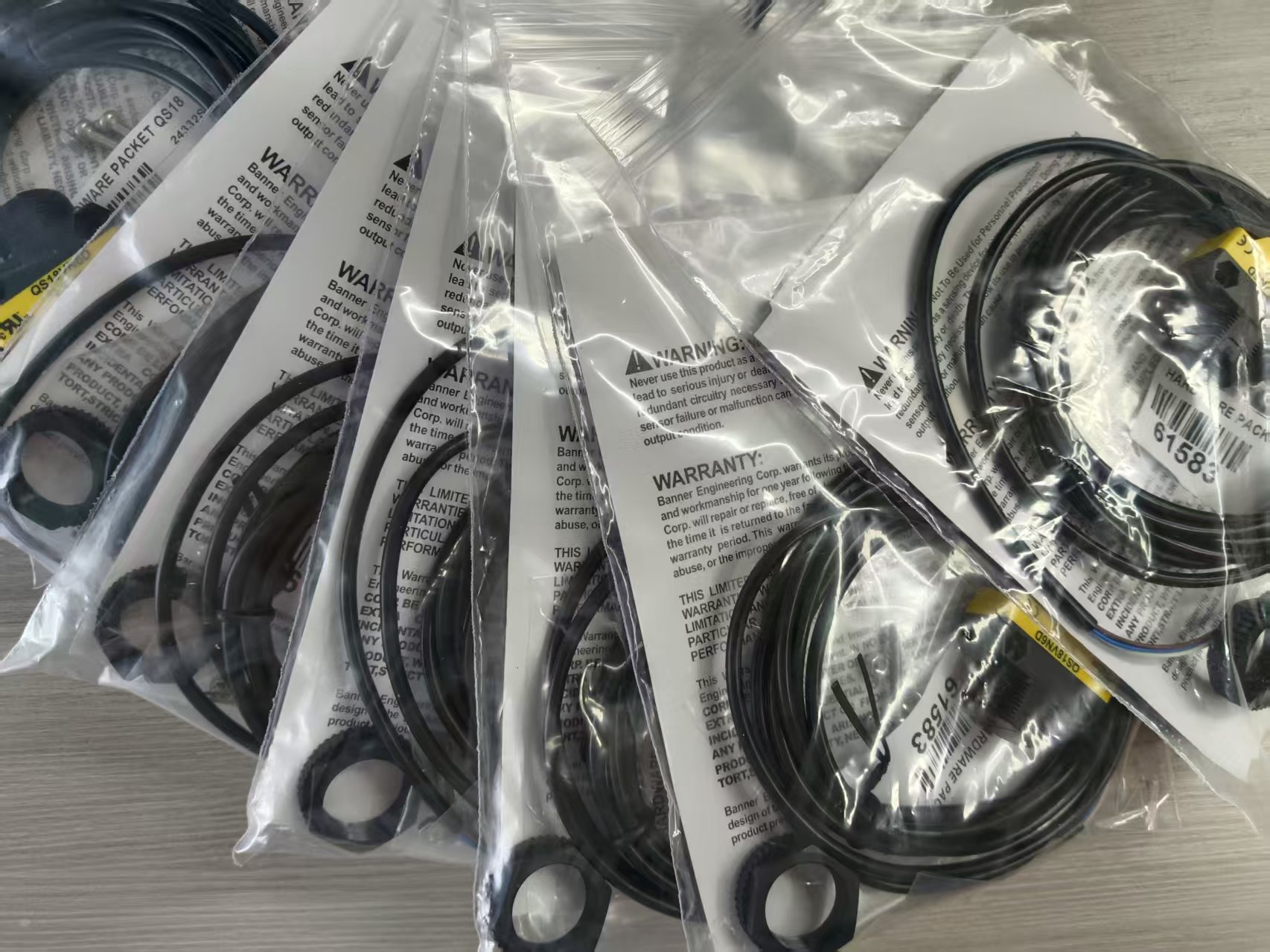 BANNER邦納SMA30SEL SMA30SELQD SMB42T 傳感器